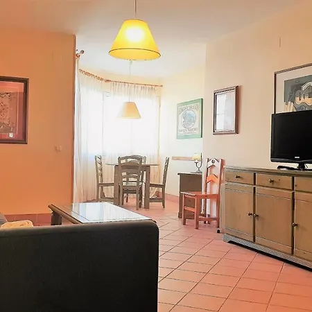 Todosierranevada Zona Baja -plaza Principal-junto A Telecabinas Сьерра-Невада
