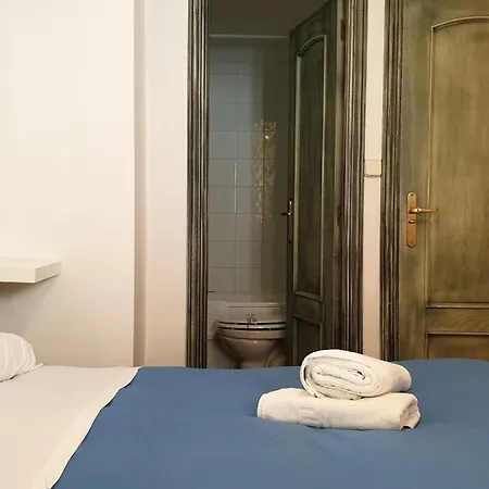 Todosierranevada Zona Baja -plaza Principal-junto A Telecabinas Сьерра-Невада
