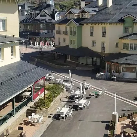 Todosierranevada Zona Baja -plaza Principal-junto A Telecabinas Апартаменты Сьерра-Невада